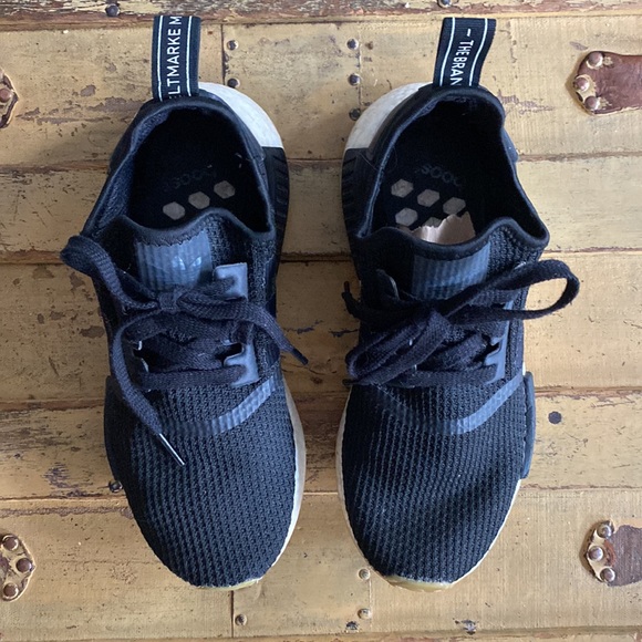 ADIDAS ORIGINALS NMD R1 BLACK TRAINERS WORKOUT SNEAKERS SHOES 5.5 MALE 7.5 WOMAN - Picture 6 of 16